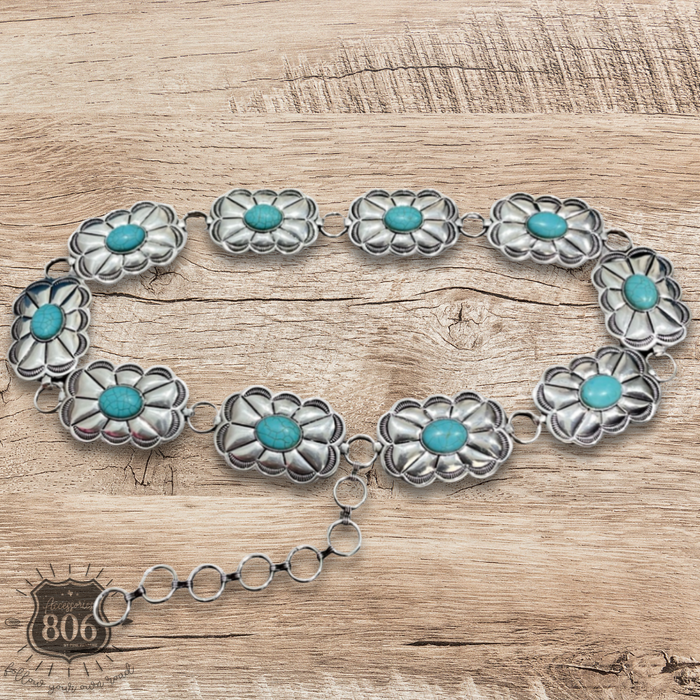 Western Scalloped Rectangle Concho Belt